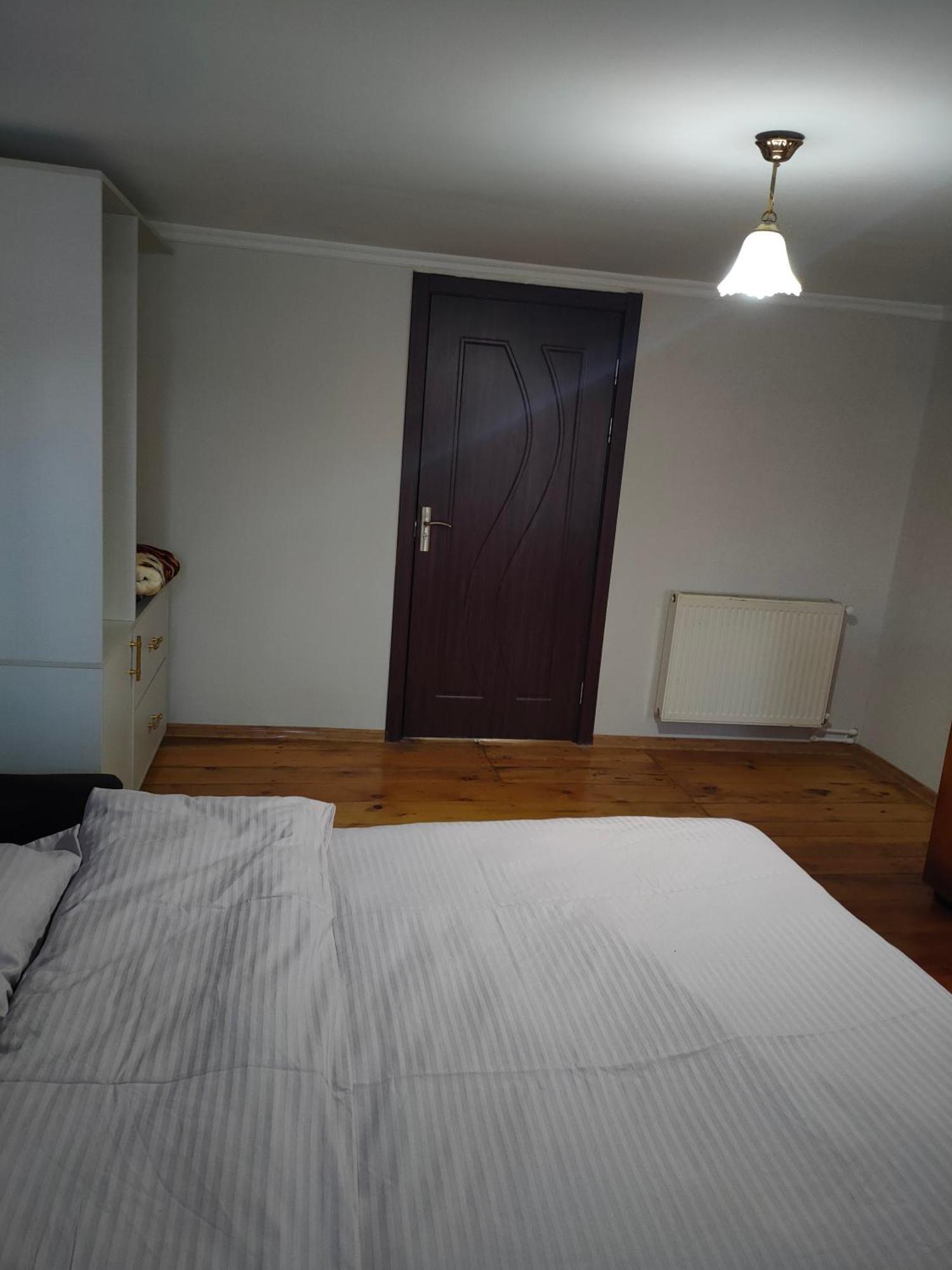 Ni- Ke Hotel Tskaltubo Quarto foto