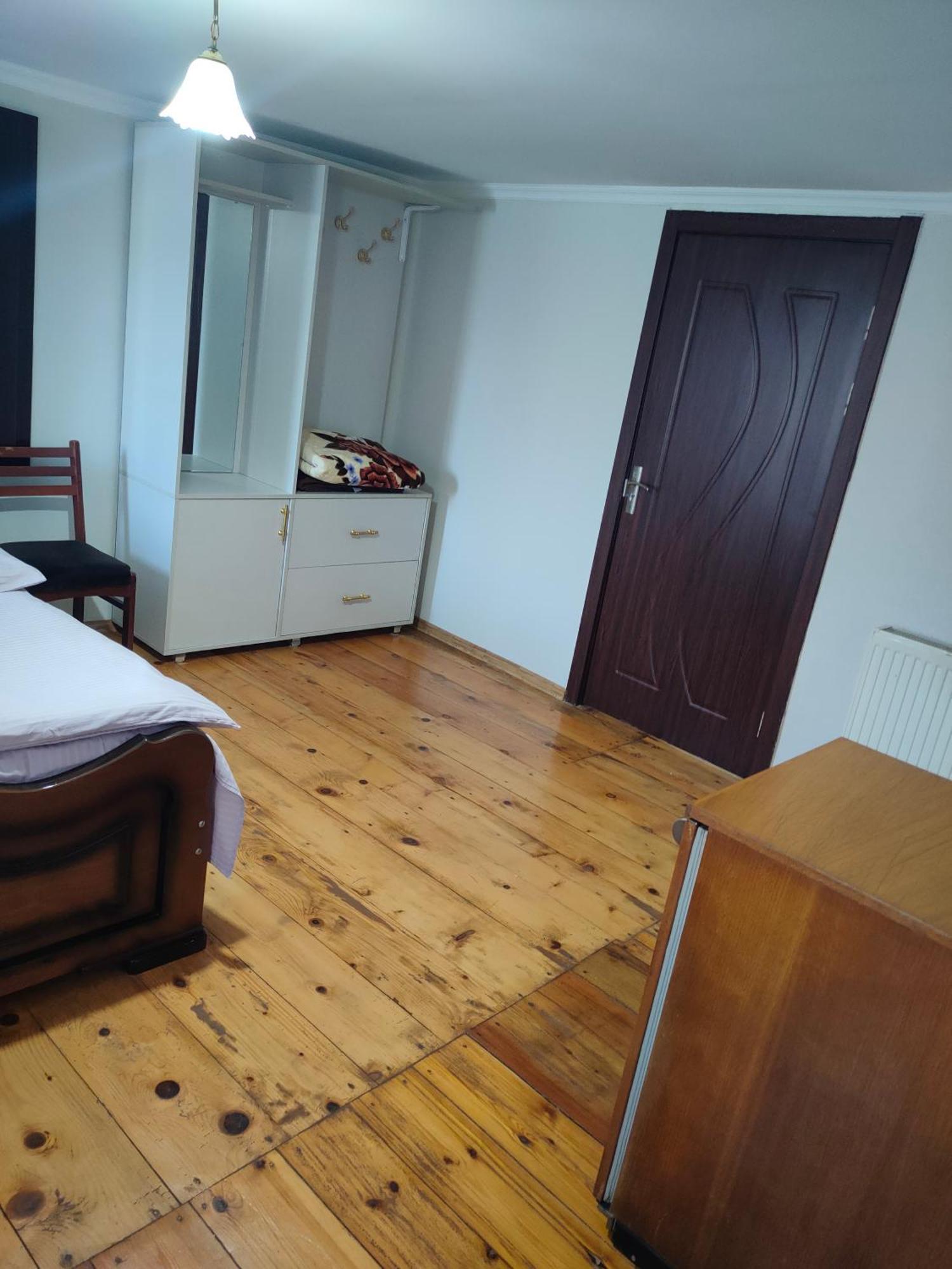 Ni- Ke Hotel Tskaltubo Quarto foto
