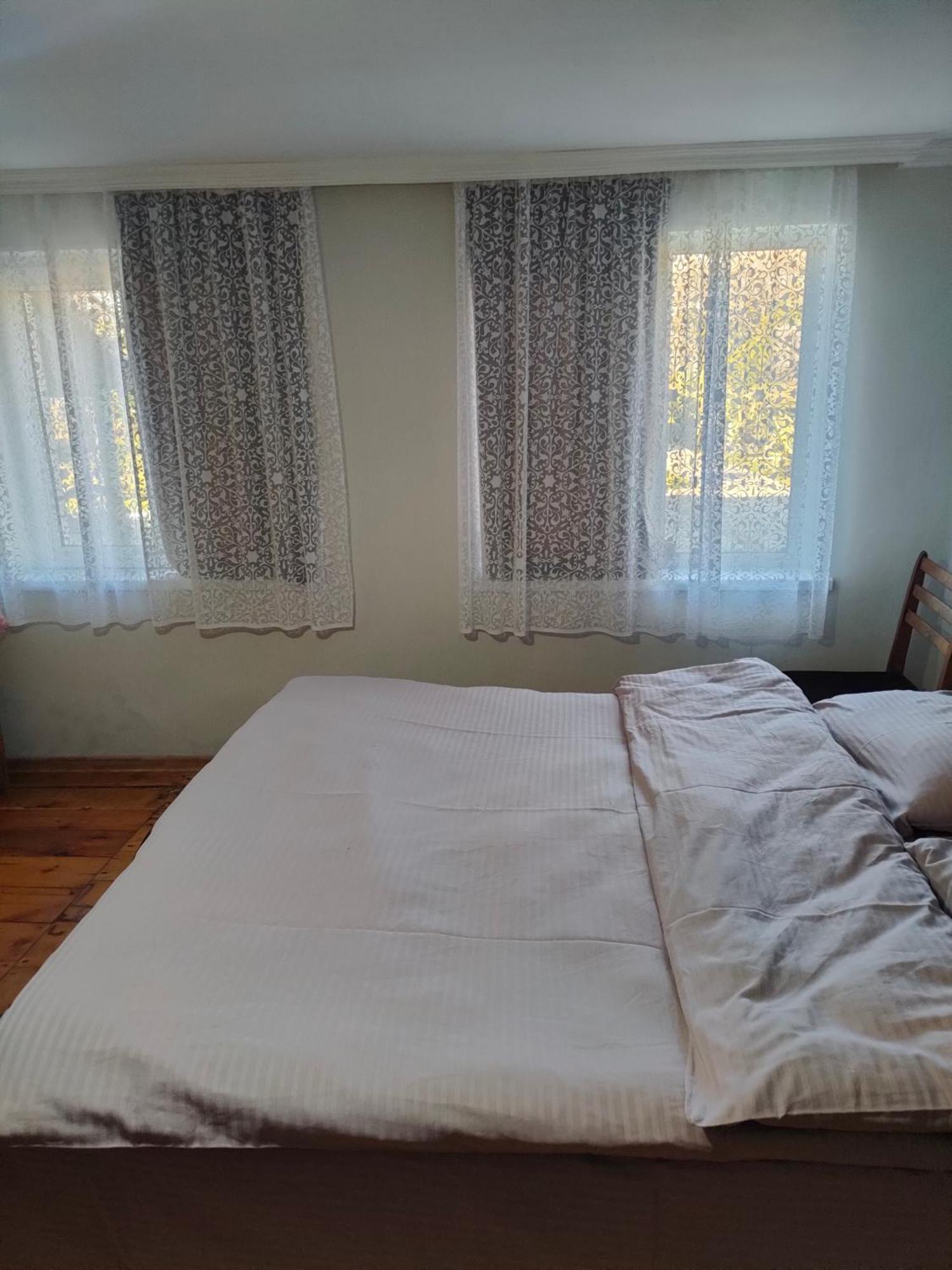 Ni- Ke Hotel Tskaltubo Quarto foto